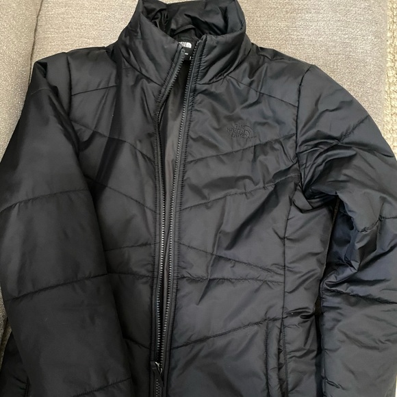 The North Face Puffer Jacket - Picture 3 of 5